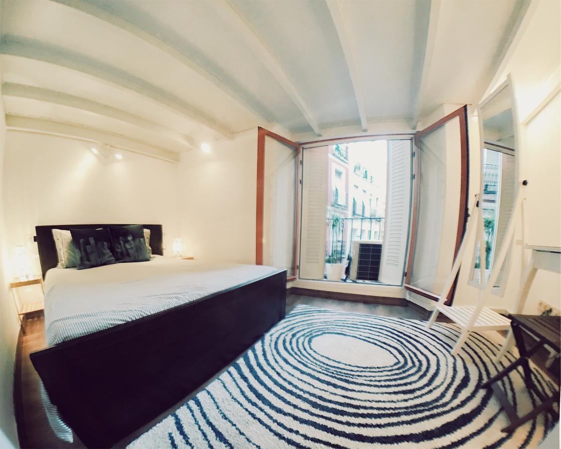 Lollipop Flats City Center Suite II Madrid Bagian luar foto