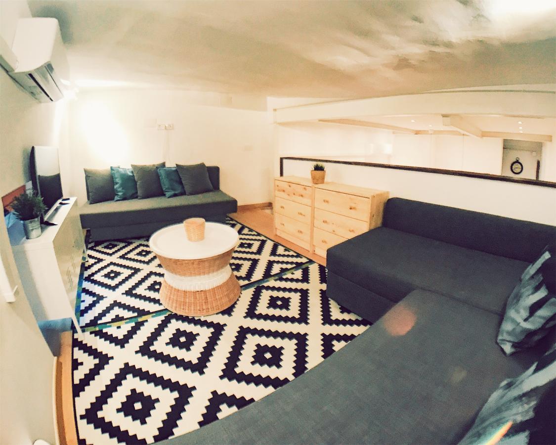 Lollipop Flats City Center Suite II Madrid Bagian luar foto